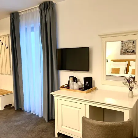 Arce Boutique 3*