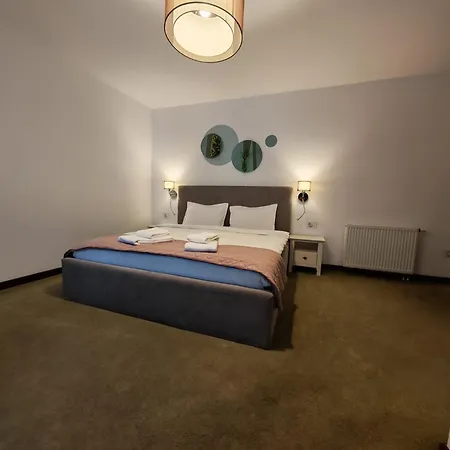 Arce Boutique 3* Braşov