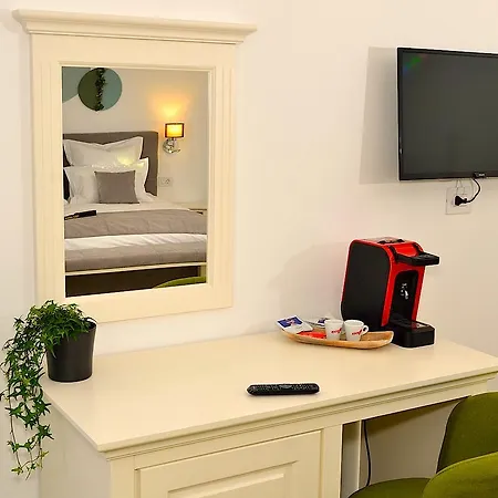 Gasthuis Arce Boutique 3*