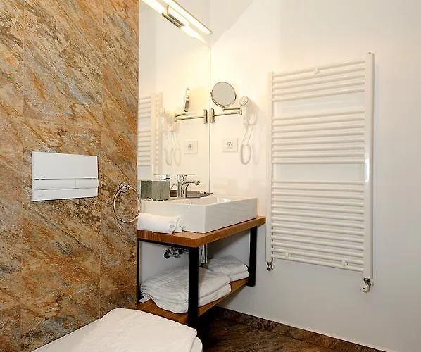 Arce Boutique Guest house 3*